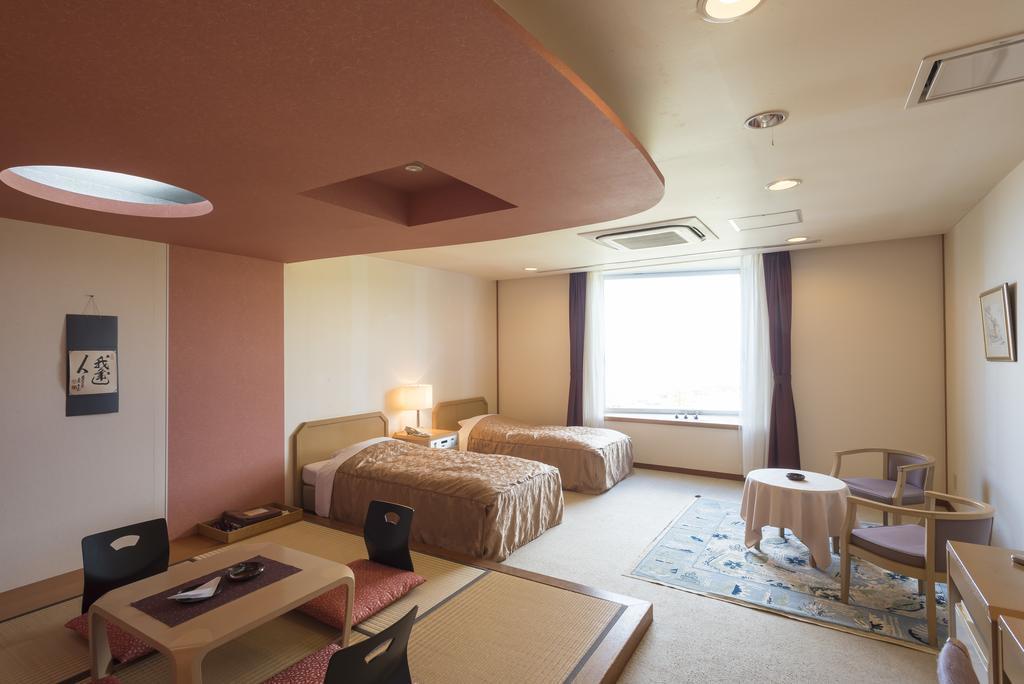 Monzen View Sunset Hotel Wajima Buitenkant foto