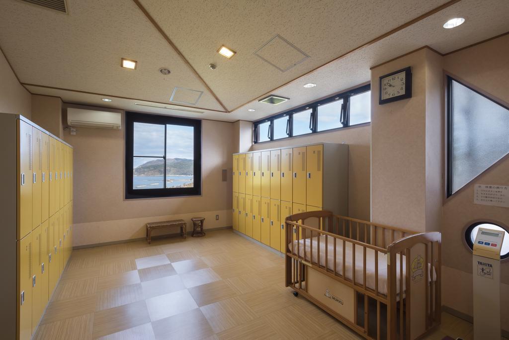 Monzen View Sunset Hotel Wajima Buitenkant foto